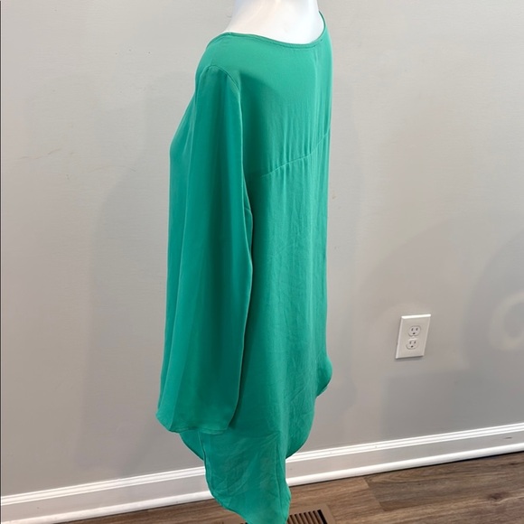 *flaw The Limited Medium Green Boxy 3/4 Sleeve Blouse - Picture 5 of 9